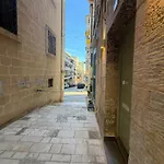 3 St Anne's Street
